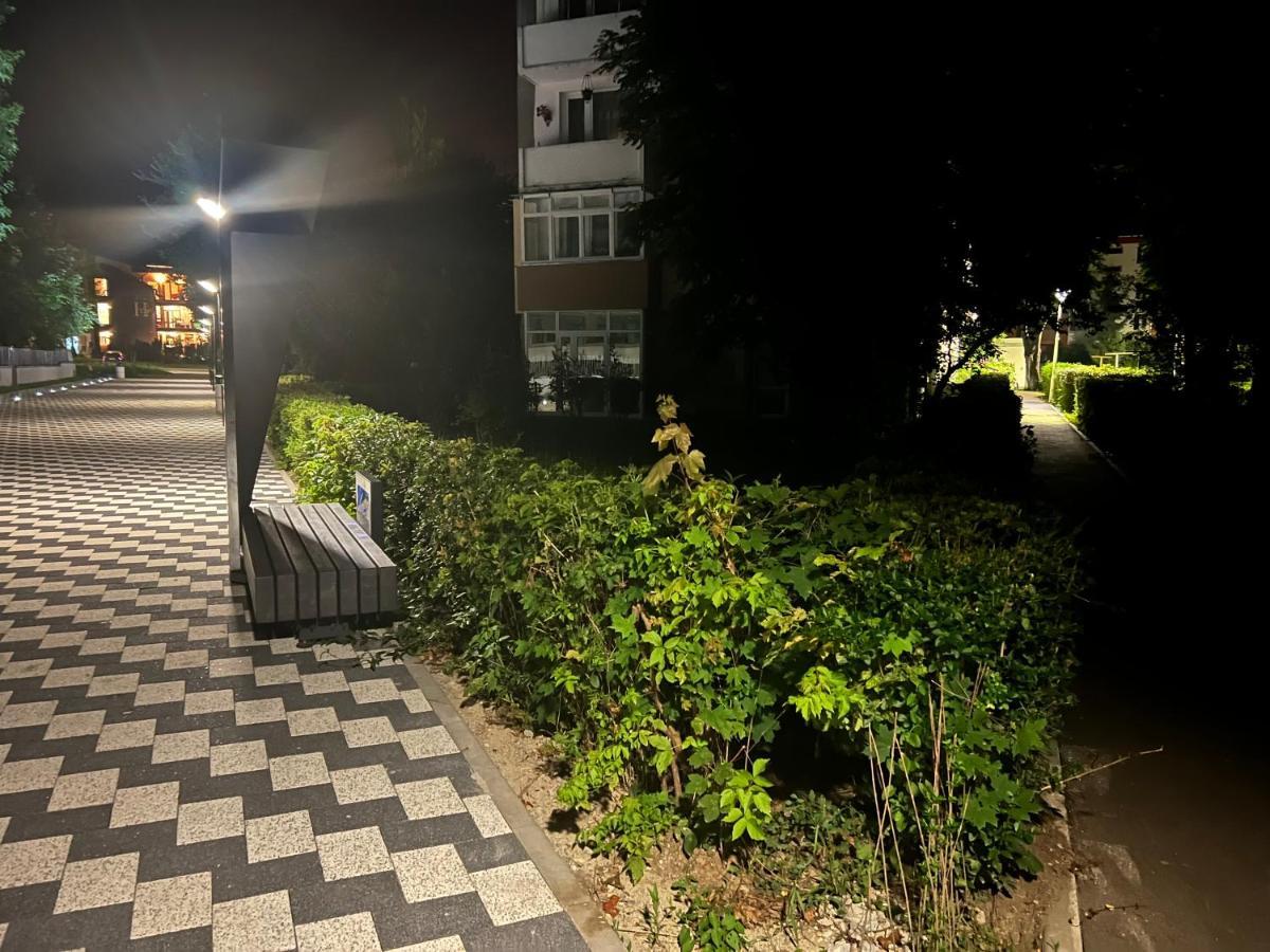 Onix Apartment Hunedoara Bagian luar foto