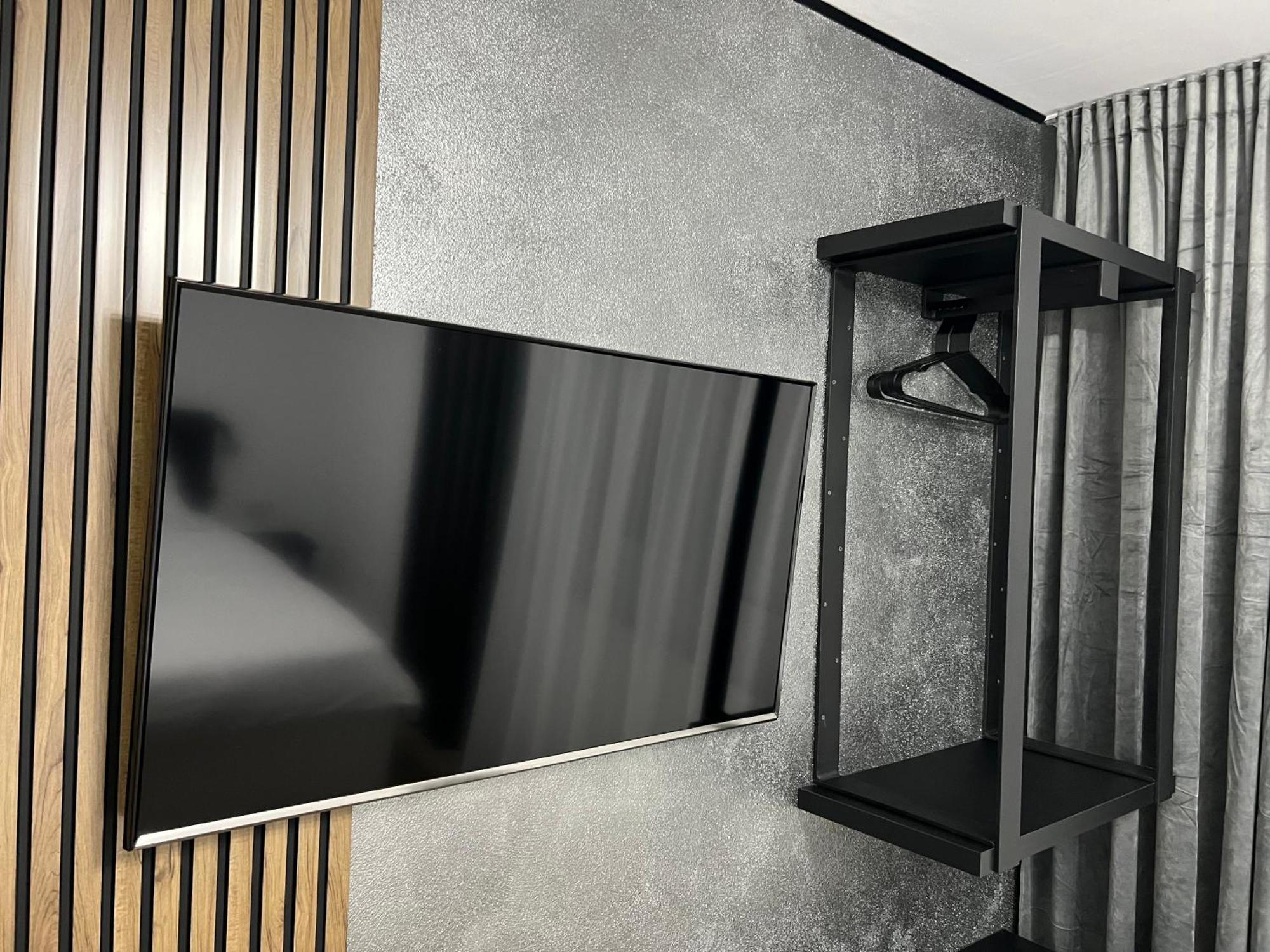 Onix Apartment Hunedoara Bagian luar foto