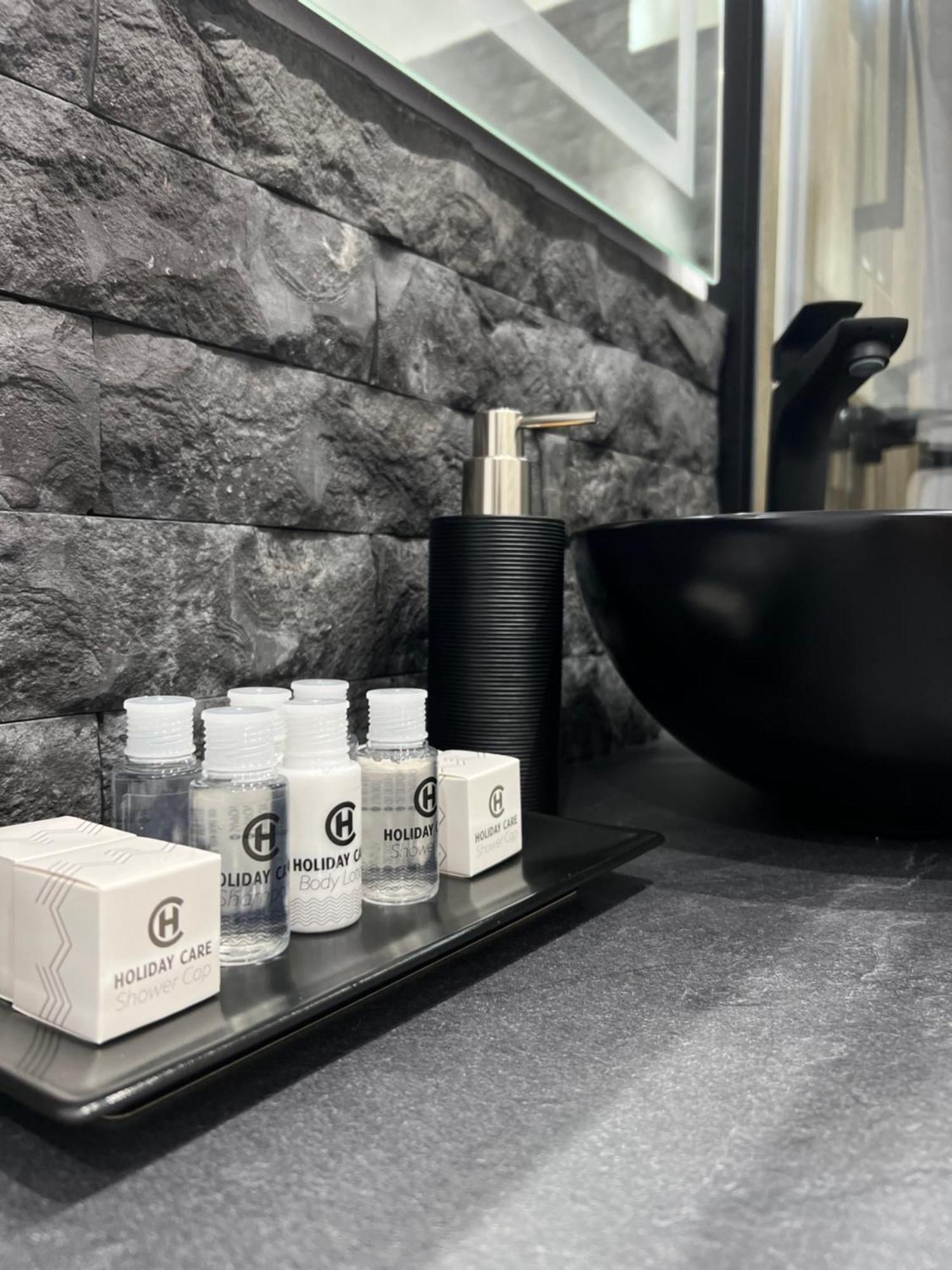 Onix Apartment Hunedoara Bagian luar foto