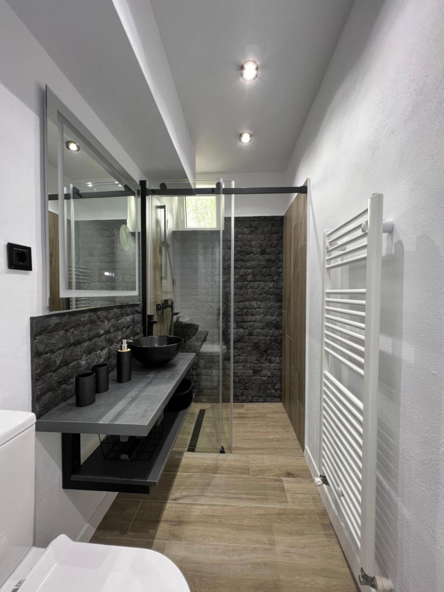 Onix Apartment Hunedoara Bagian luar foto