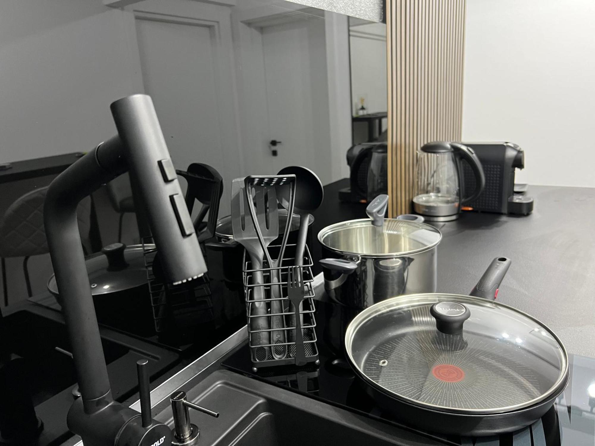 Onix Apartment Hunedoara Bagian luar foto
